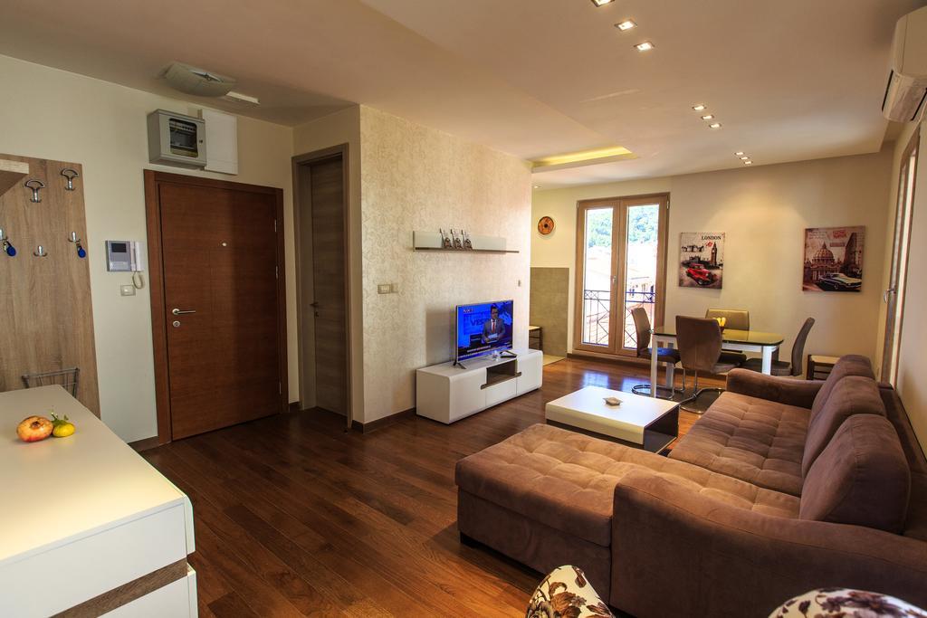 De Lux Apartments Petrovac na moru Exterior foto