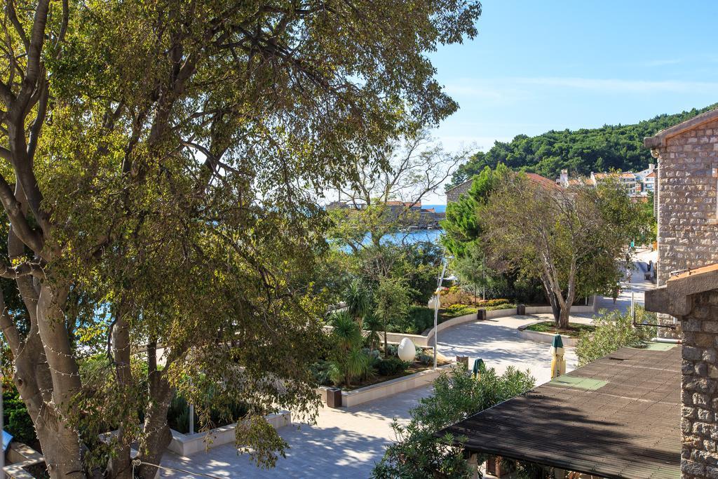 De Lux Apartments Petrovac na moru Exterior foto