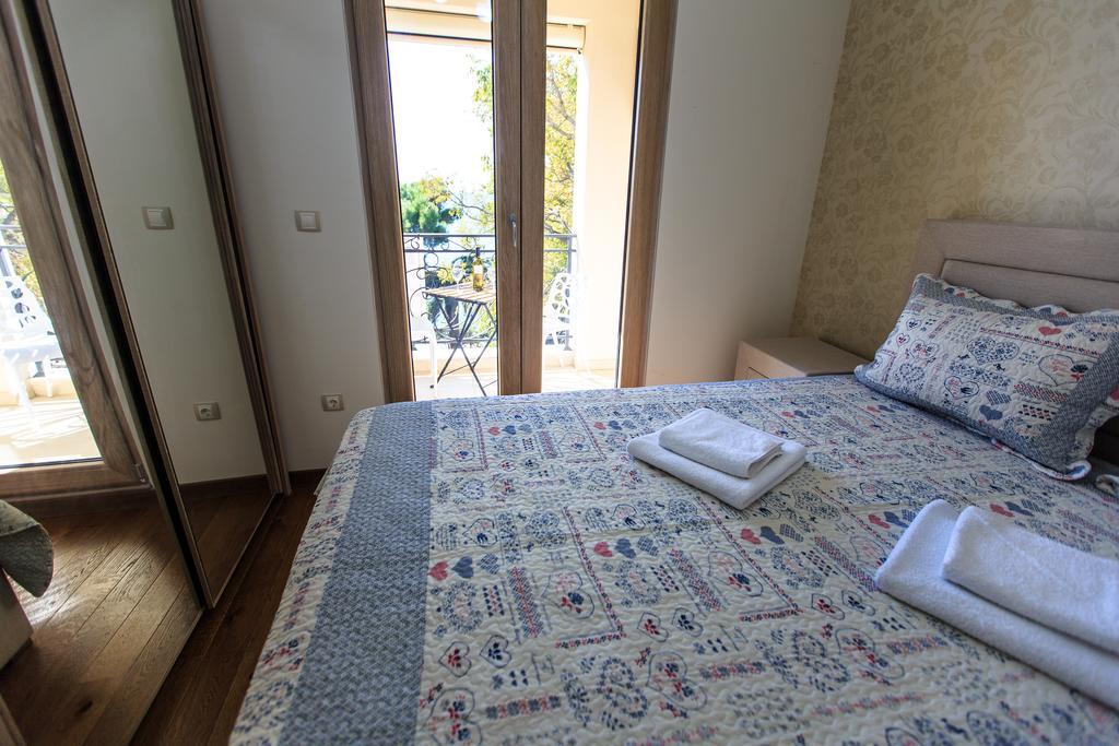 De Lux Apartments Petrovac na moru Exterior foto