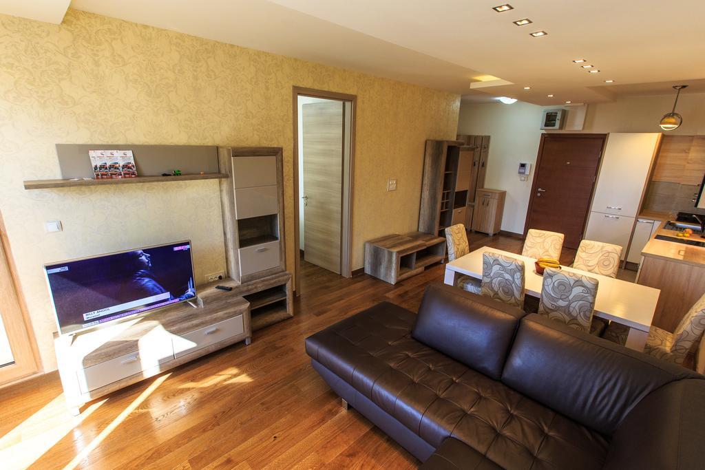 De Lux Apartments Petrovac na moru Exterior foto