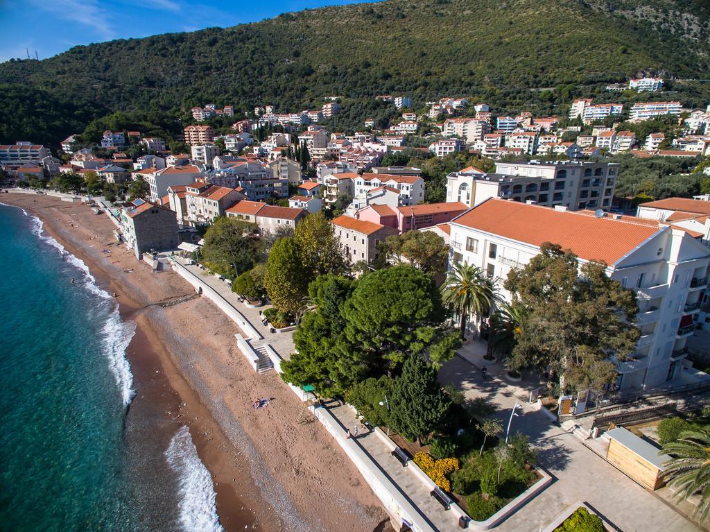 De Lux Apartments Petrovac na moru Exterior foto
