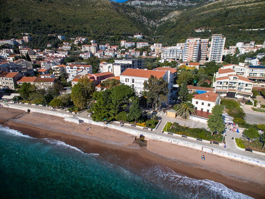 De Lux Apartments Petrovac na moru Exterior foto