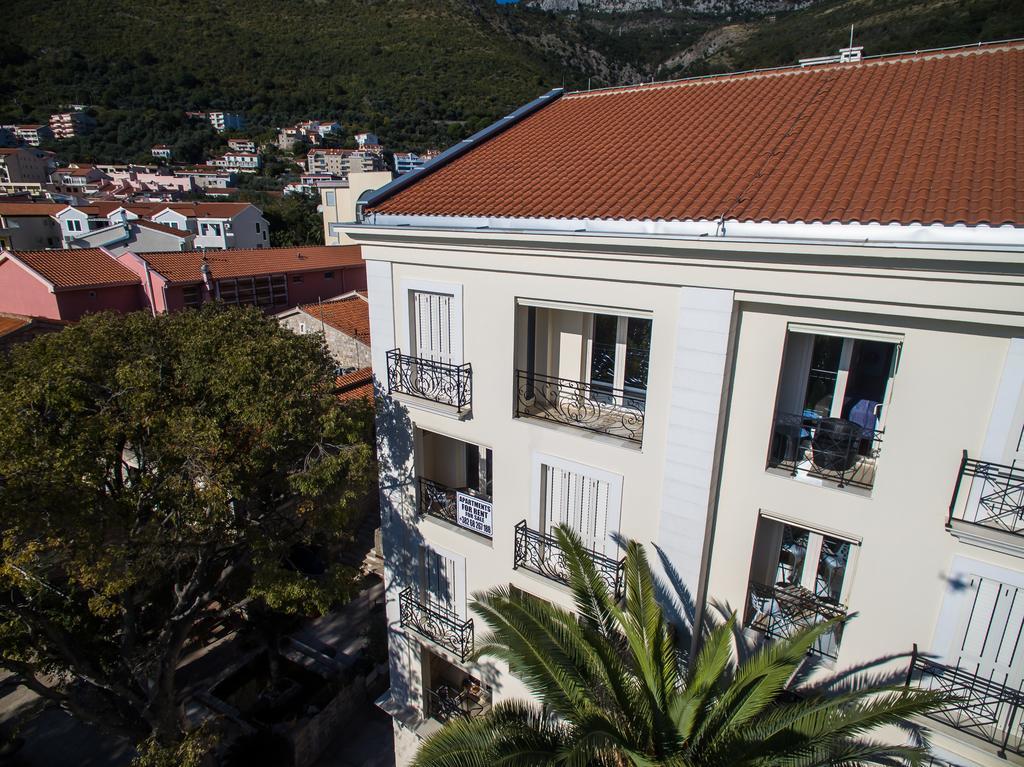 De Lux Apartments Petrovac na moru Exterior foto