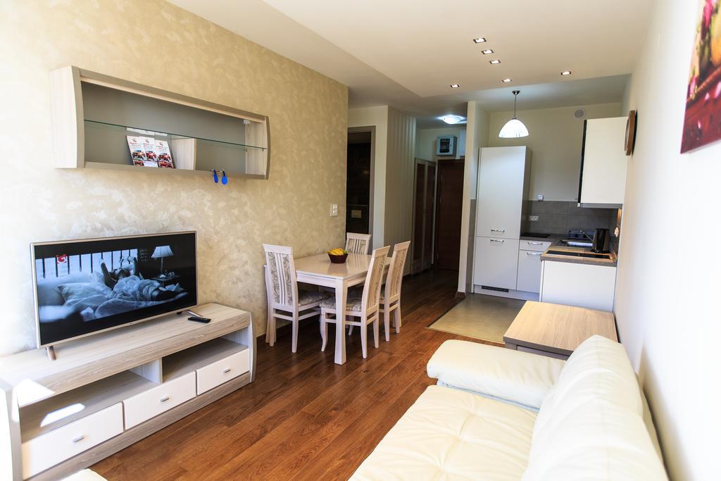 De Lux Apartments Petrovac na moru Exterior foto
