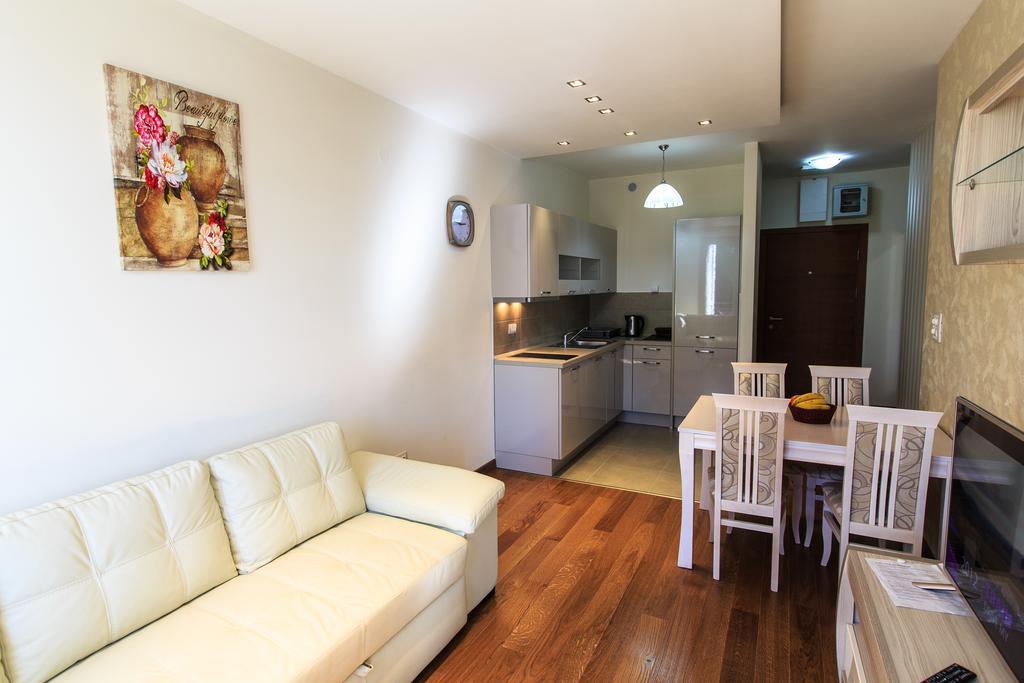 De Lux Apartments Petrovac na moru Exterior foto
