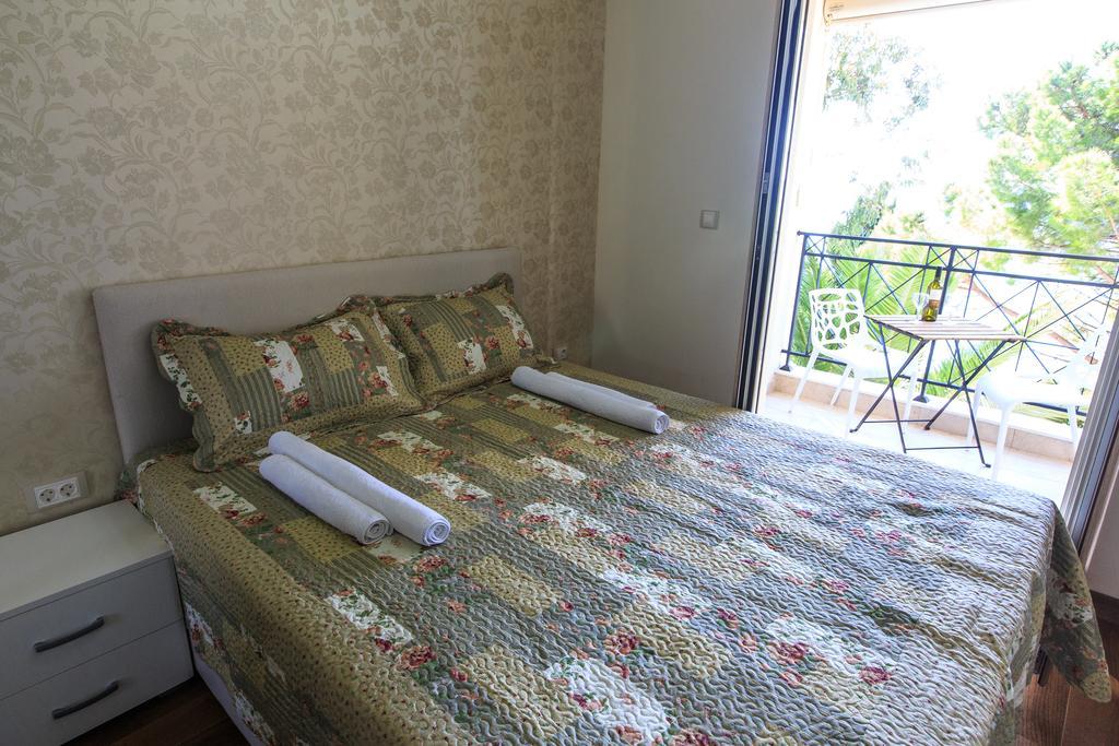 De Lux Apartments Petrovac na moru Exterior foto