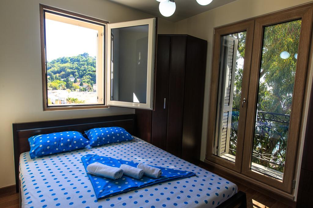 De Lux Apartments Petrovac na moru Exterior foto